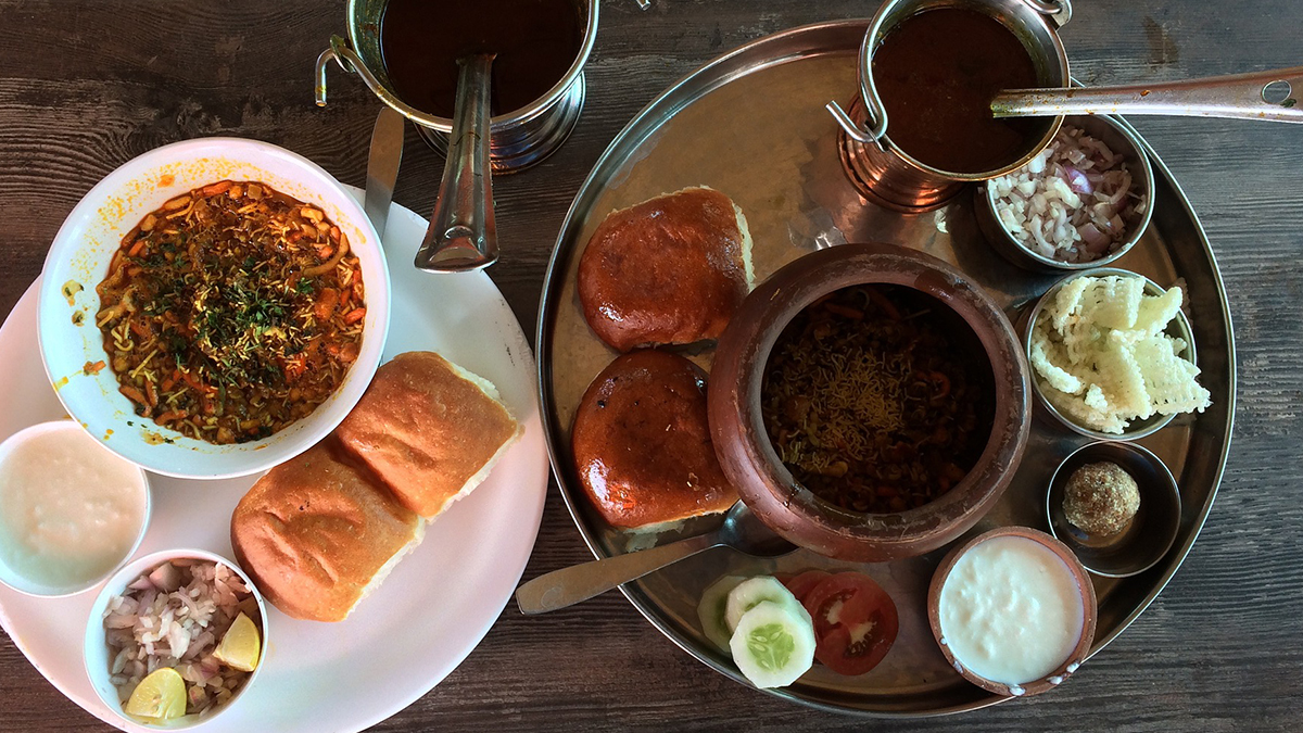 Misal Pav