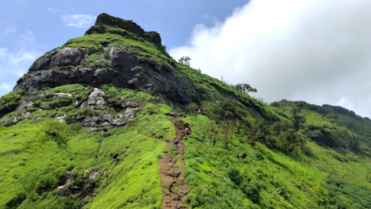 This Tiny Green Station Near Mumbai is the Perfect Monsoon Escape You’ve Never Heard Of
